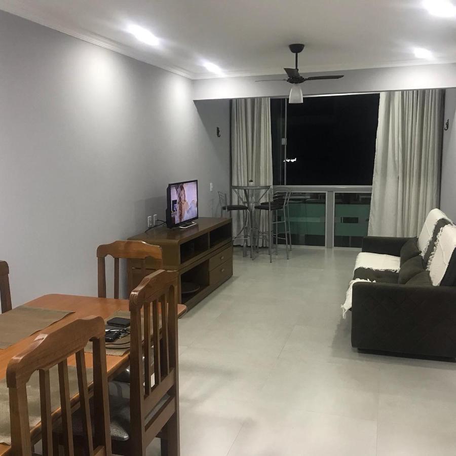 Apartamento Com Vista Para A Praia Arraial do Cabo Esterno foto